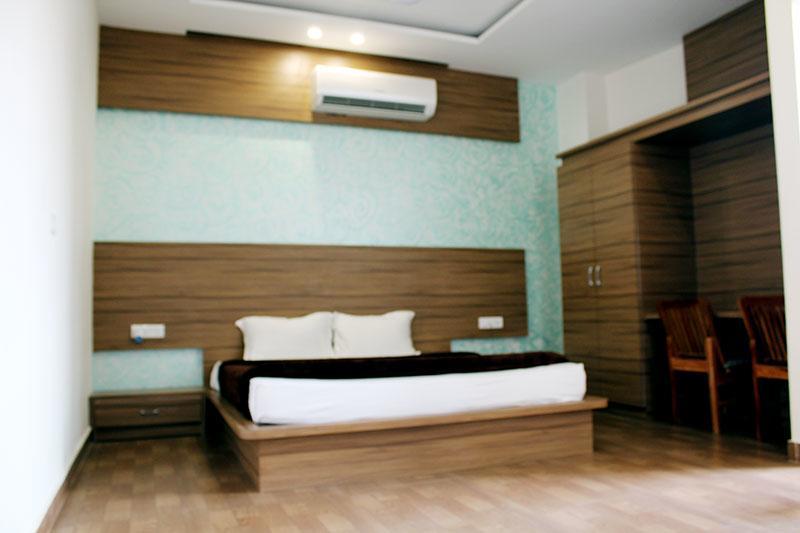 Grace Hotel Karnal Exterior photo