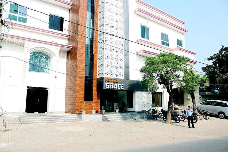 Grace Hotel Karnal Exterior photo